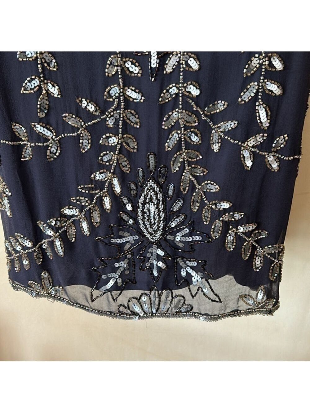 Pisarro Nights 100% grey silk sequin dress size 4 - Picture 11 of 14
